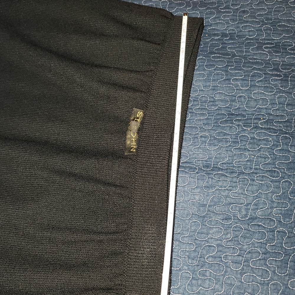 St. JOHN KNIT PENCIL SKIRT (PRE-LOVED) - Picture 9 of 9
